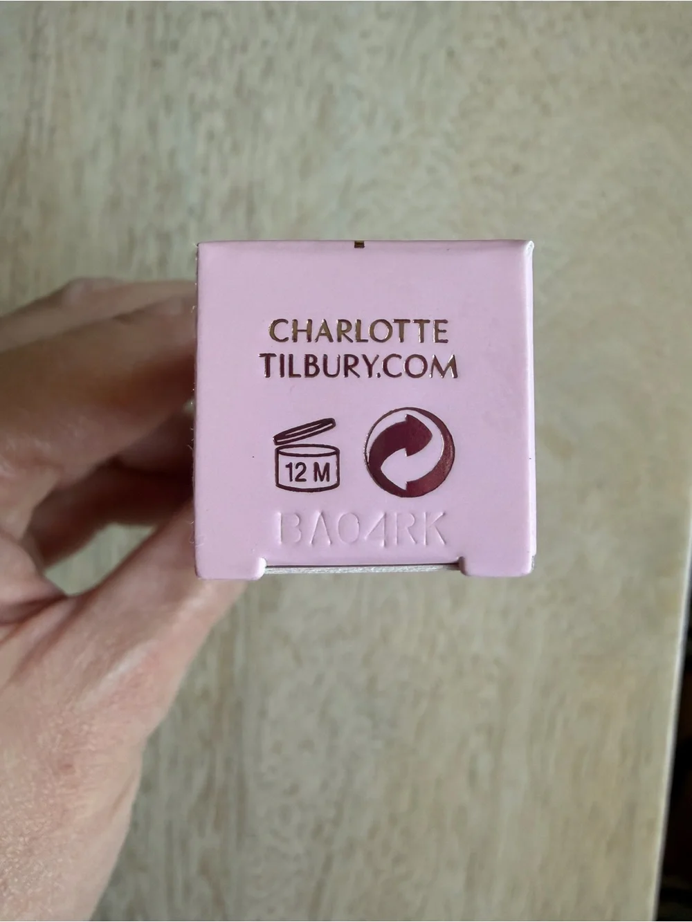 Charlotte Tilbury New! Pillow Talk Beauty Light Wand Highlighter - light pink